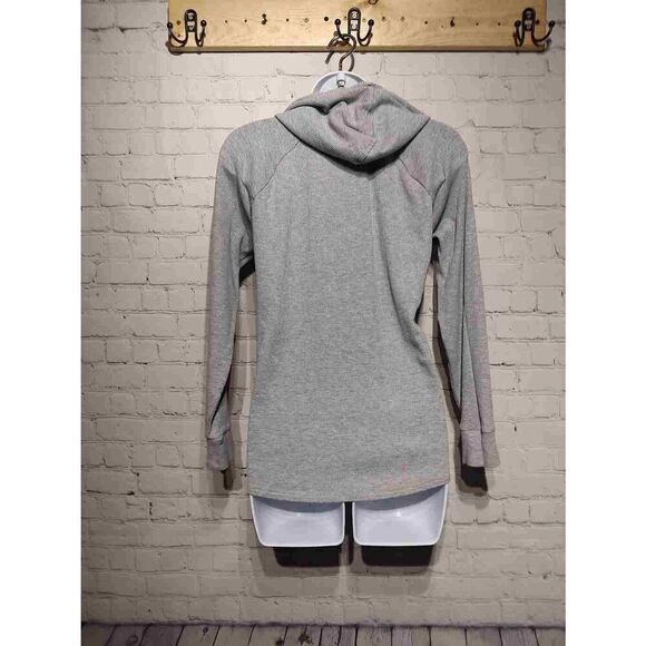 Michael Kors hooded thermal top size medium - Picture 3 of 4